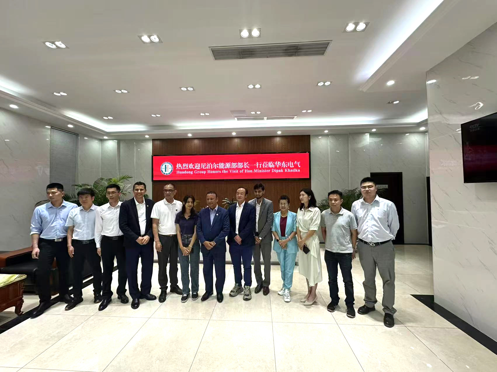 ��̩��܅��c������Դ����������Մ��(hu��) ���̡�һ��һ·����Դ�����C(j��)��